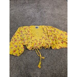 Reclaimed Vintage Yellow Floral Square‎ Neck Tie Front Crop Top Blouse